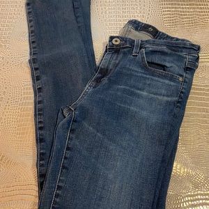 AG (Adriano Goldschmied) Slim Jeans 27R